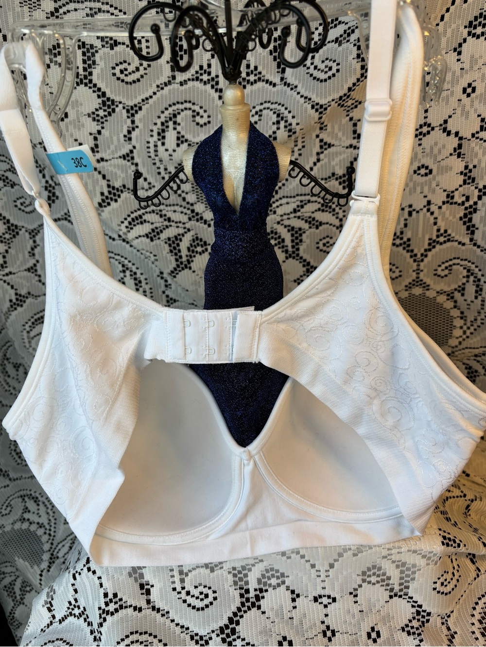 NWT Bali White Wireless Seamless Cool Comfort Bra Size L - Picture 3 of 10